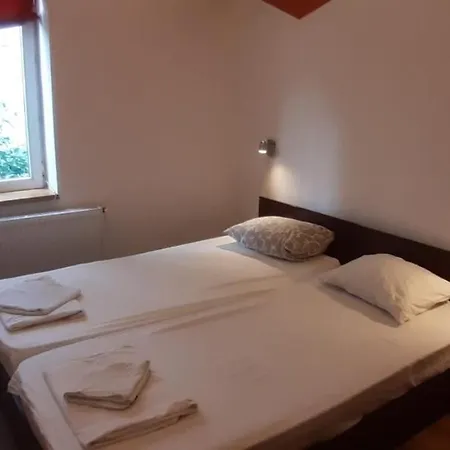 Happyrooms Piata Romana Hotel Bucarest