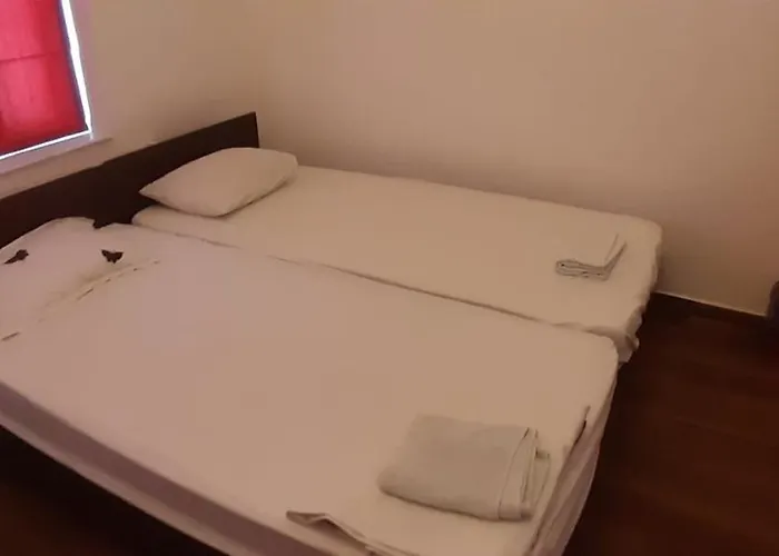 Happyrooms Piata Romana